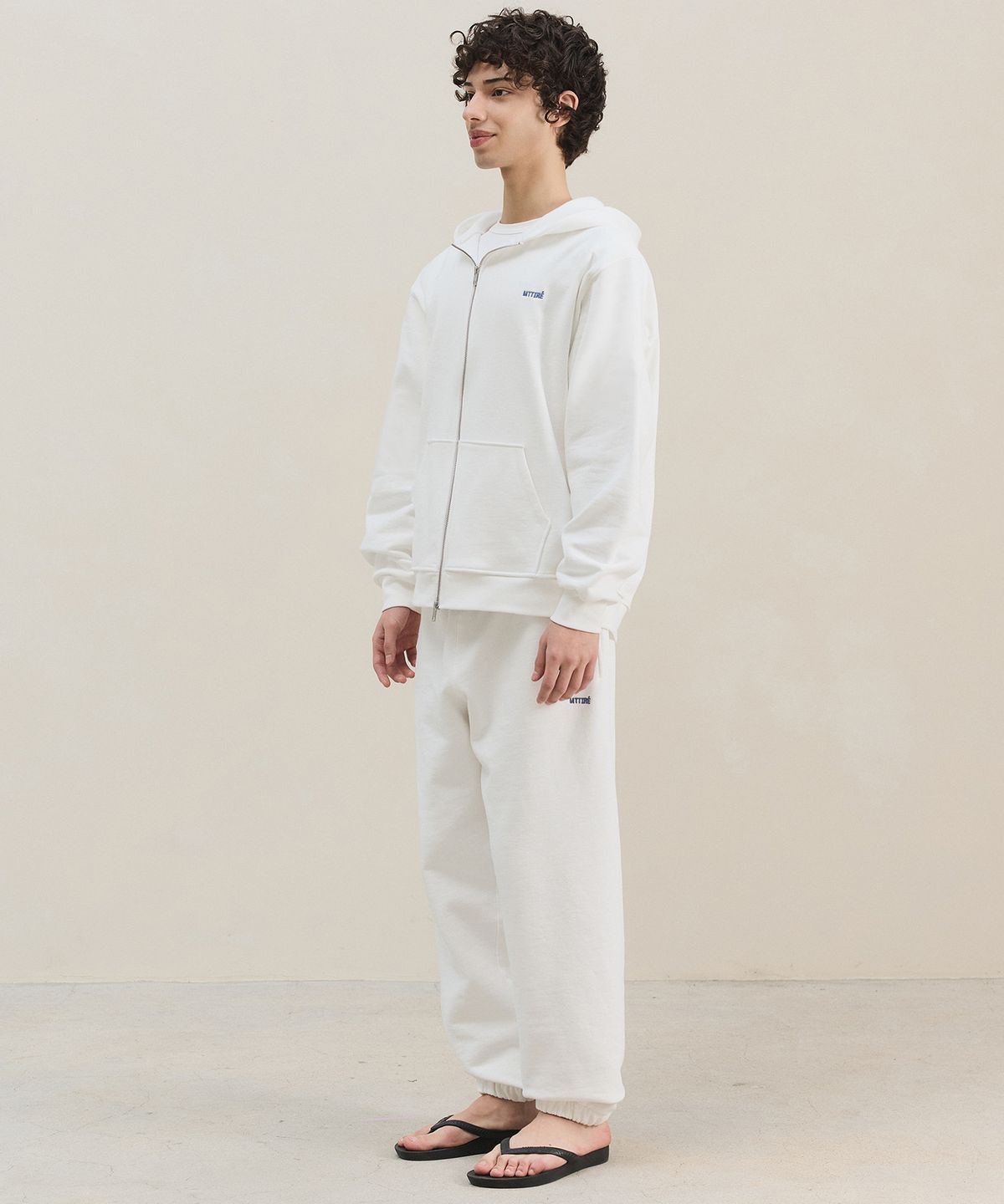 마티레(MTTIRÉ) 2Way Basic Zip-Up / White