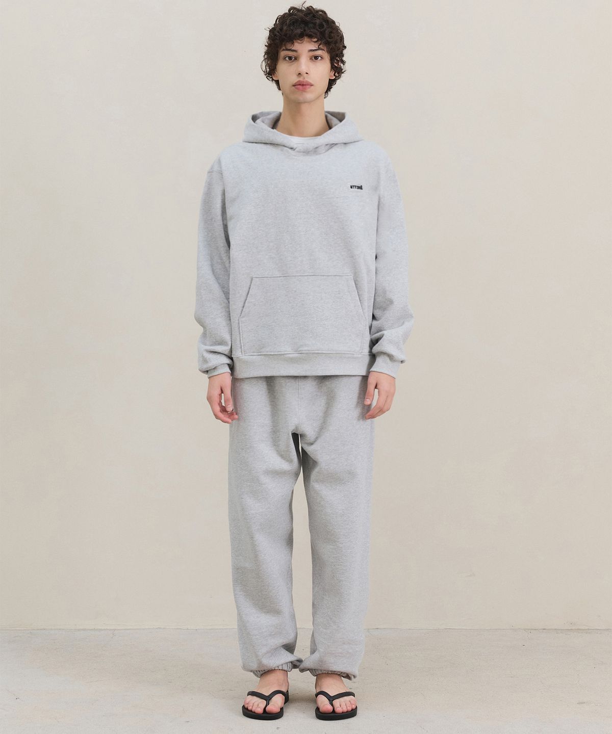 마티레(MTTIRÉ) Basic Logo Hoodie / Gray