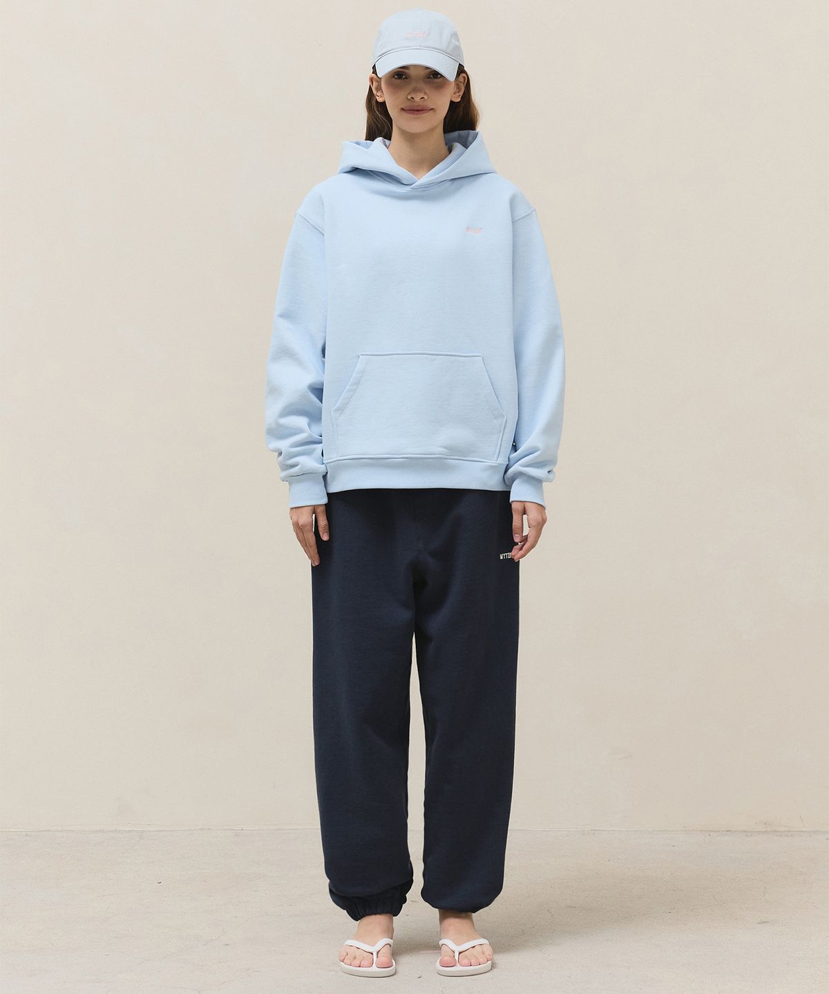 마티레(MTTIRÉ) Basic Logo Hoodie / Sky Blue