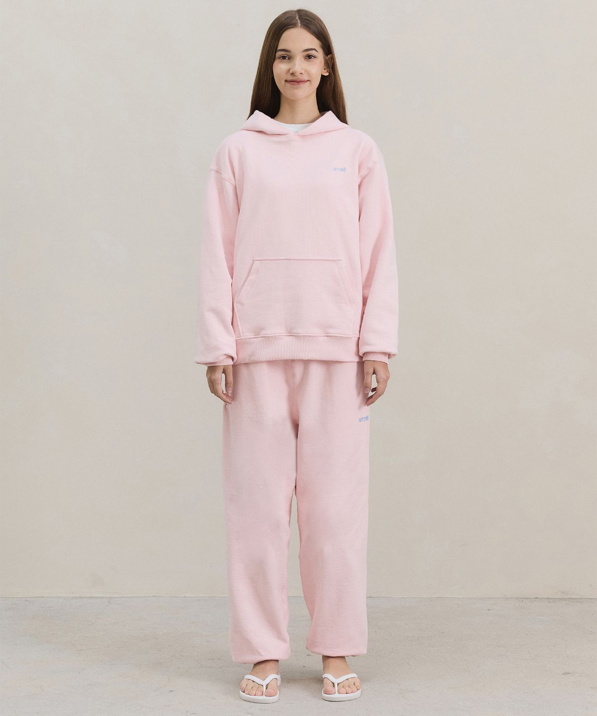 마티레(MTTIRÉ) Basic Logo Hoodie / Pink