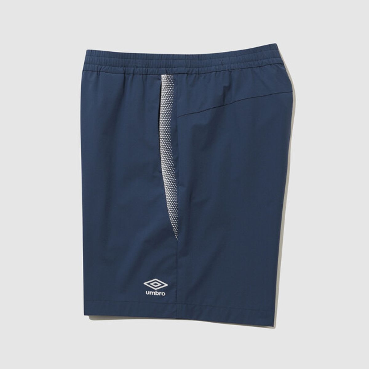 엄브로(UMBRO) [COOLING] 슬로우킥 냉감 4부 반바지 네이비 UR223SHP53