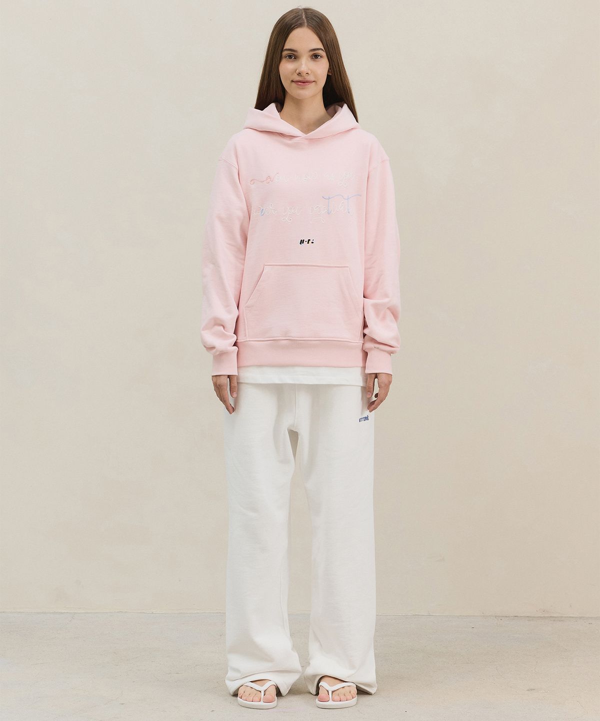 마티레(MTTIRÉ) Captivate Hoodie / Pink