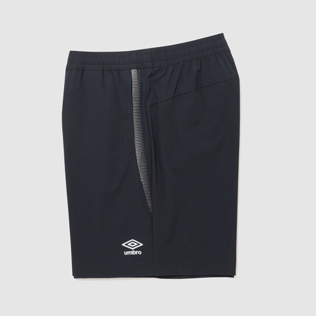 엄브로(UMBRO) [COOLING] 슬로우킥 냉감 4부 반바지 블랙 UR223SHP53