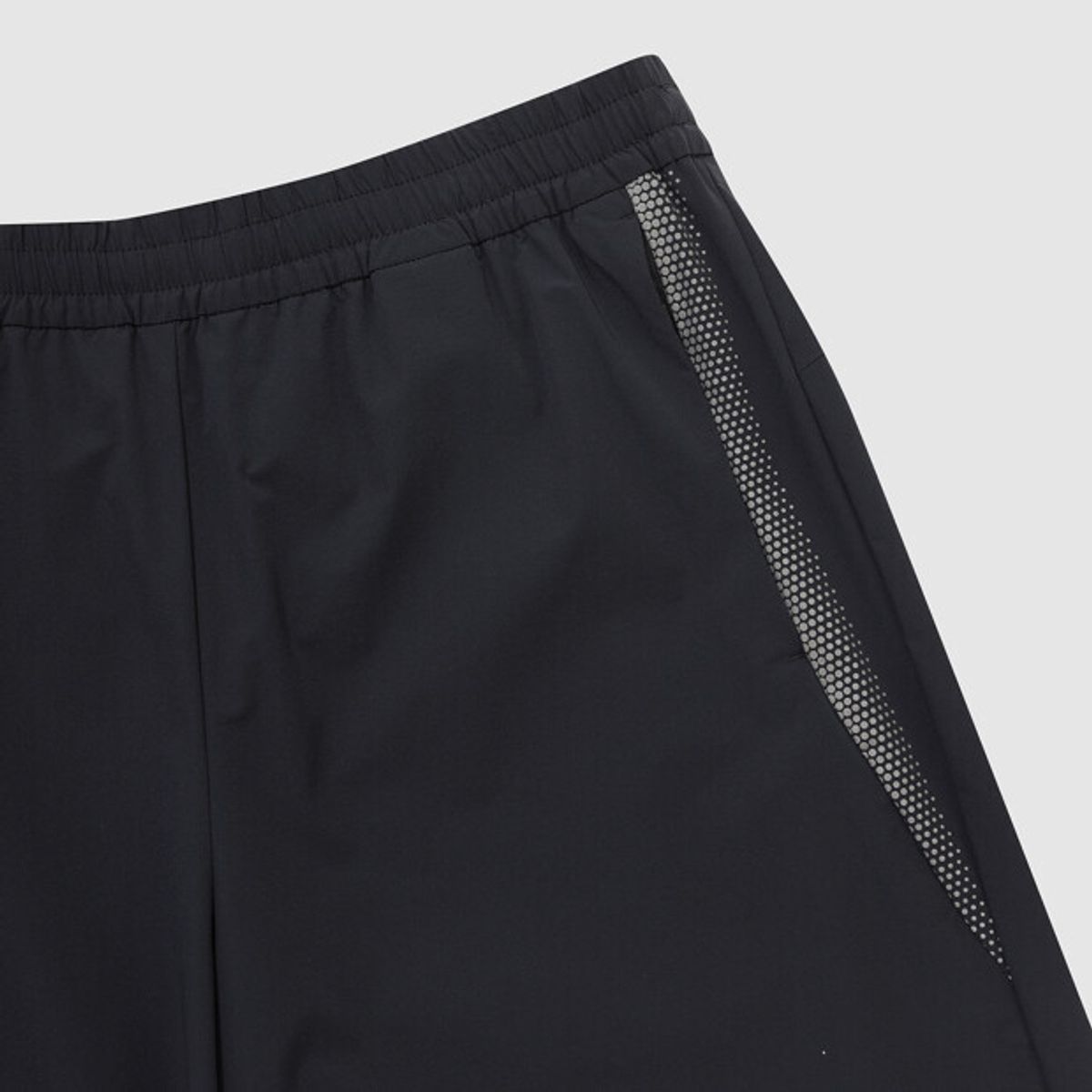 엄브로(UMBRO) [COOLING] 슬로우킥 냉감 4부 반바지 블랙 UR223SHP53