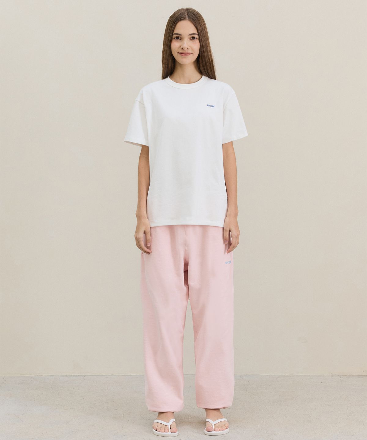 마티레(MTTIRÉ) Basic Logo T-shirt / White