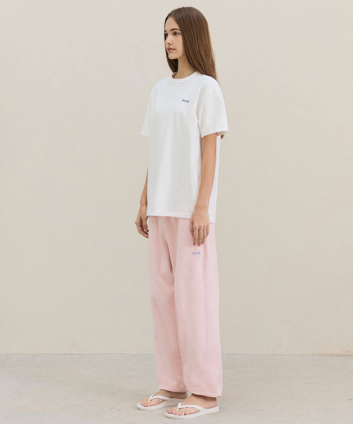 마티레(MTTIRÉ) Basic Logo T-shirt / White
