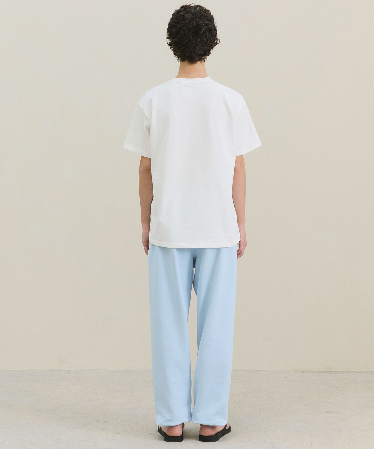 마티레(MTTIRÉ) Stichi Logo T-shirt / White