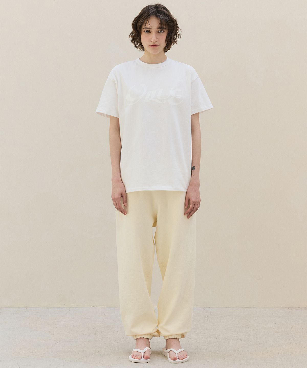 마티레(MTTIRÉ) Essence T-shirt / White