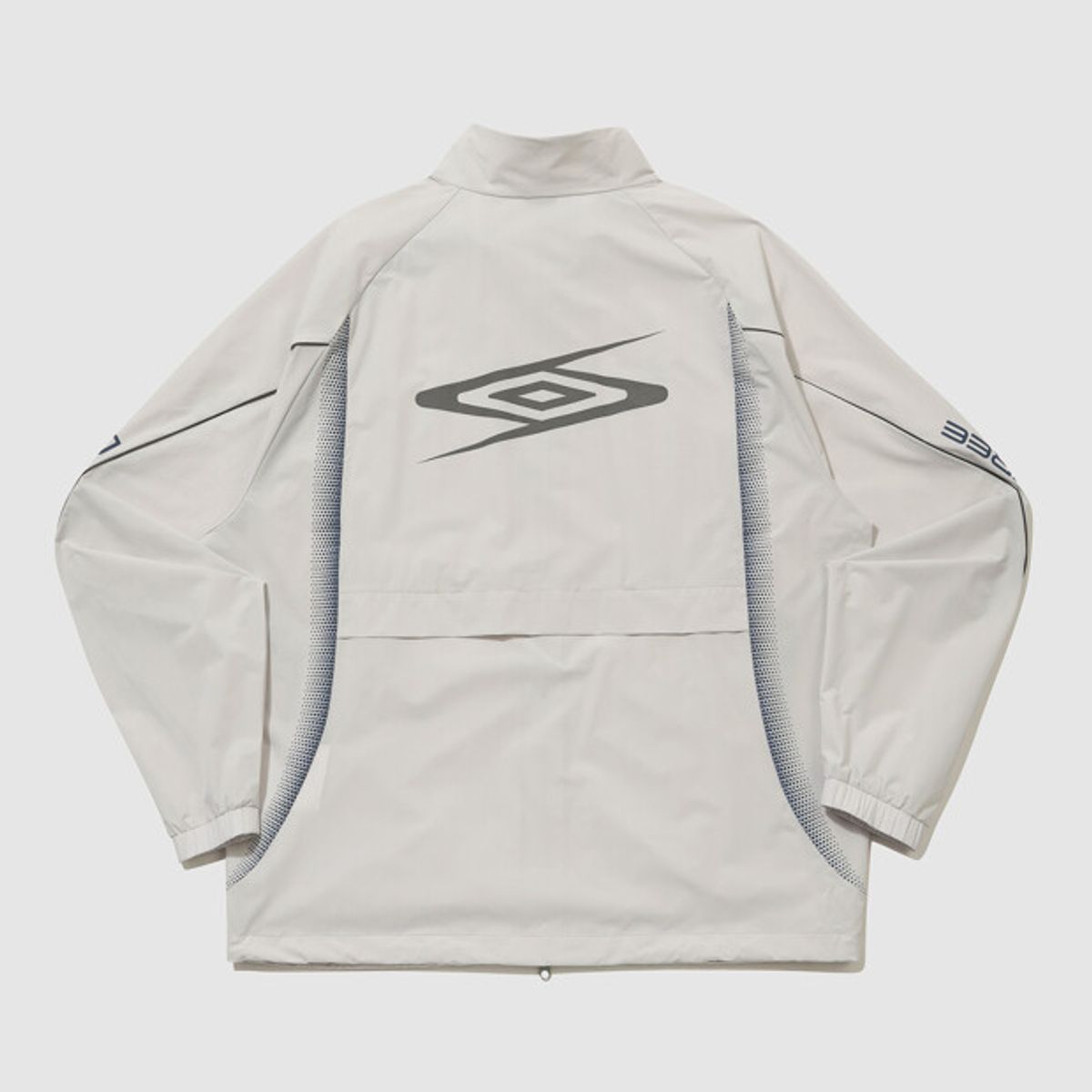 엄브로(UMBRO) [COOLING] 슬로우킥 냉감 스탠넥 바람막이 자켓 라이트 그레이 UR221SJK51