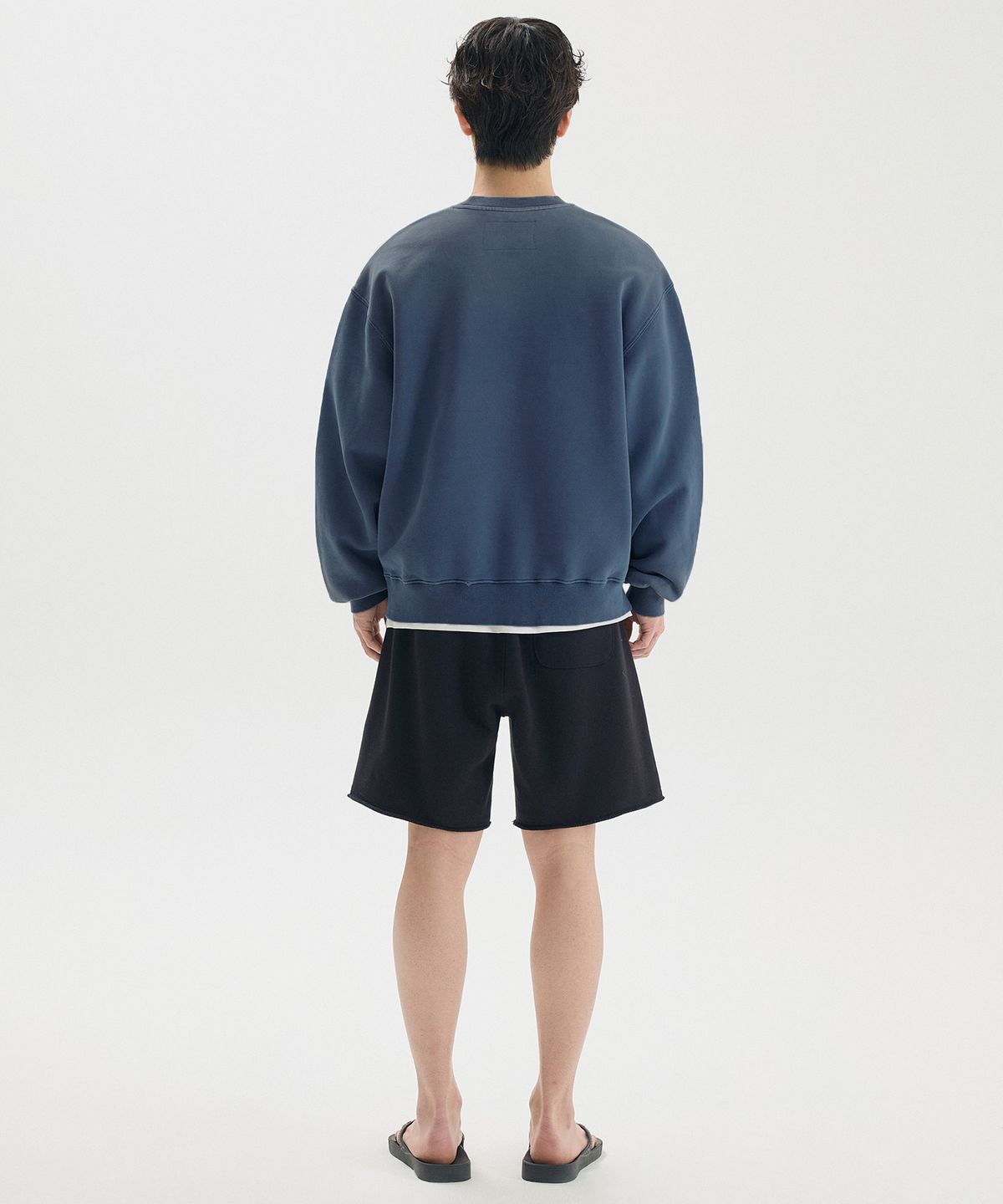 마티레(MTTIRÉ) ME WASHED OVERLAY SWEATSHIRT / NAVY