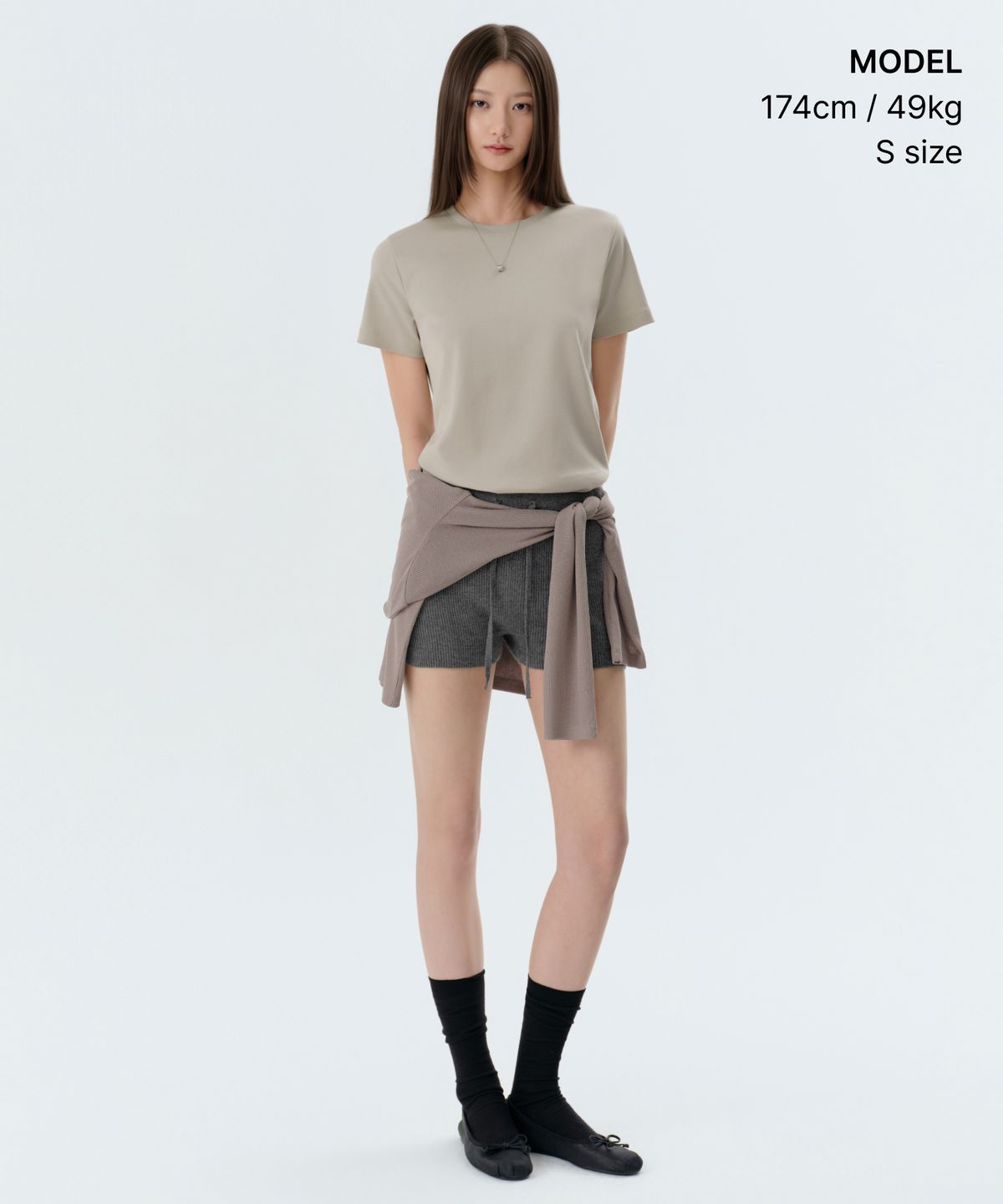무신사 스탠다드 우먼(MUSINSA STANDARD WOMAN) 우먼즈 베이식 크루 넥 티셔츠 [그레이쉬 베이지]