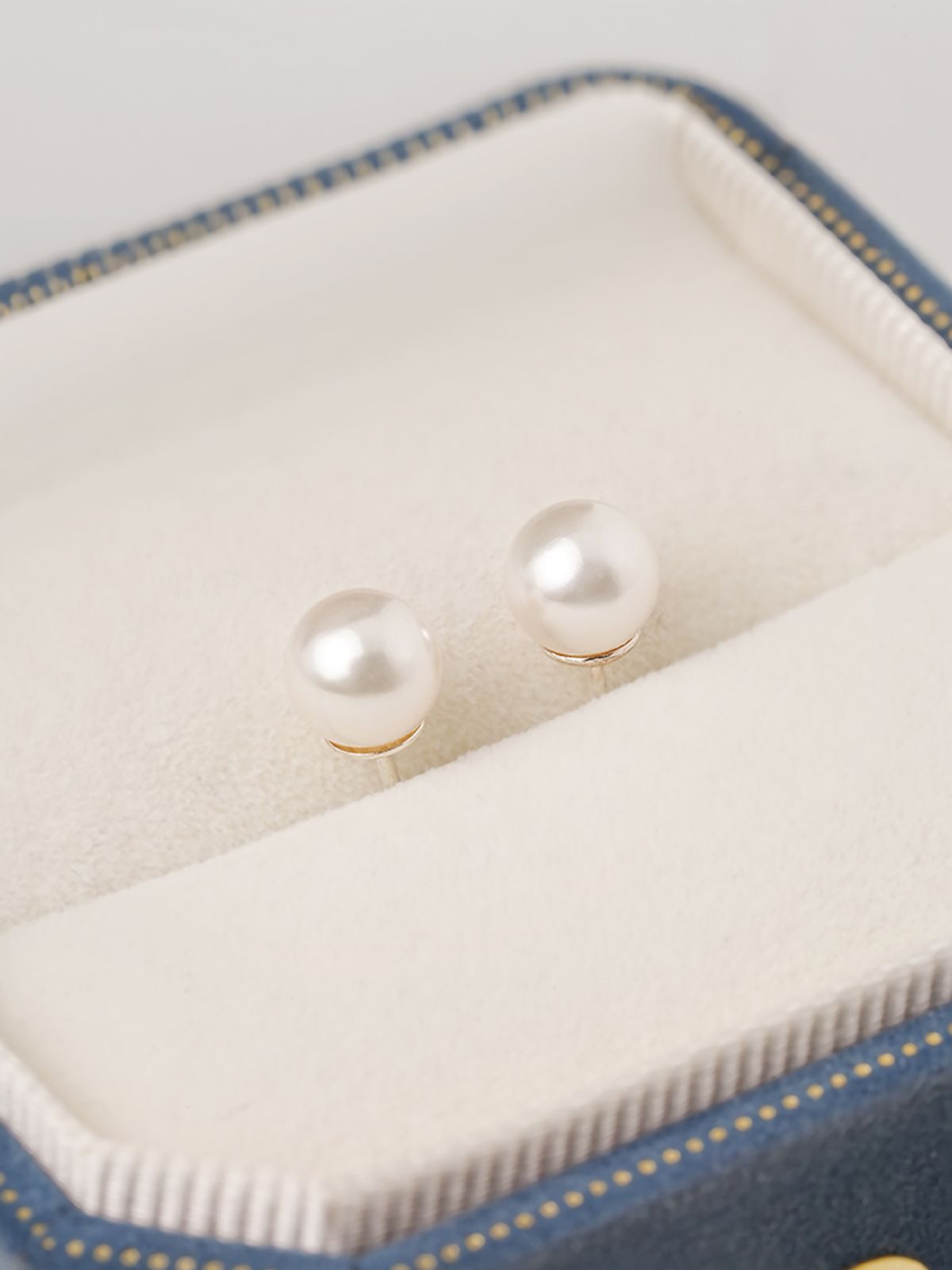 미니멀피어싱(MINIMALPIERCING) 925 실버 스와로브스 진주 귀걸이 6mm