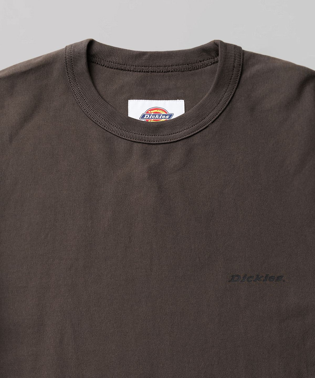 디키즈(DICKIES) 백 트리 로고 롱슬리브 Brown