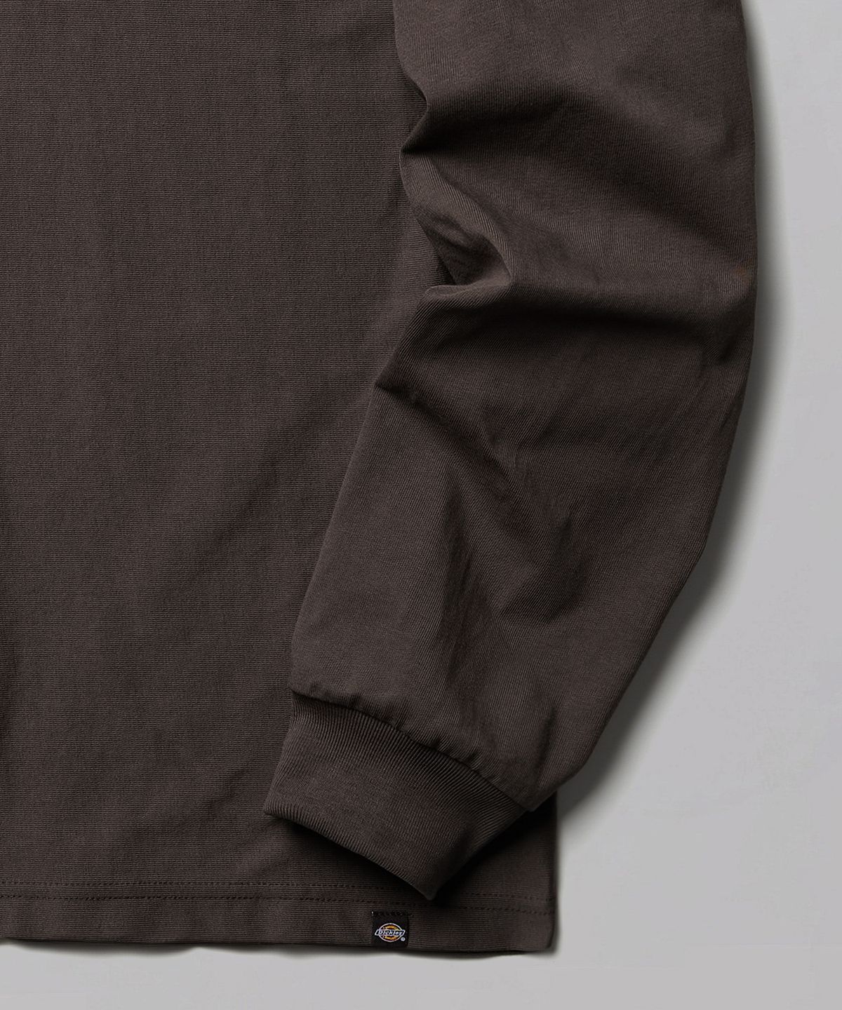 디키즈(DICKIES) 백 트리 로고 롱슬리브 Brown
