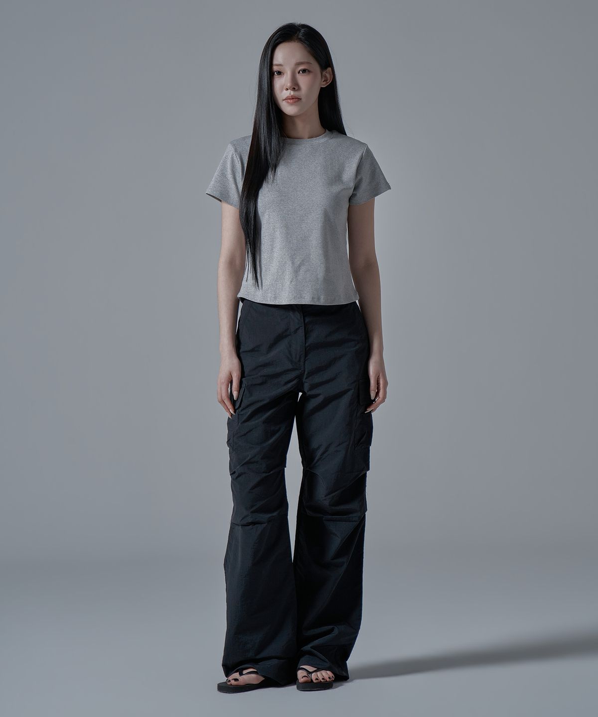 와르 포 우먼(WAARFORWOMAN) W1142 나일론 카고 팬츠_블랙