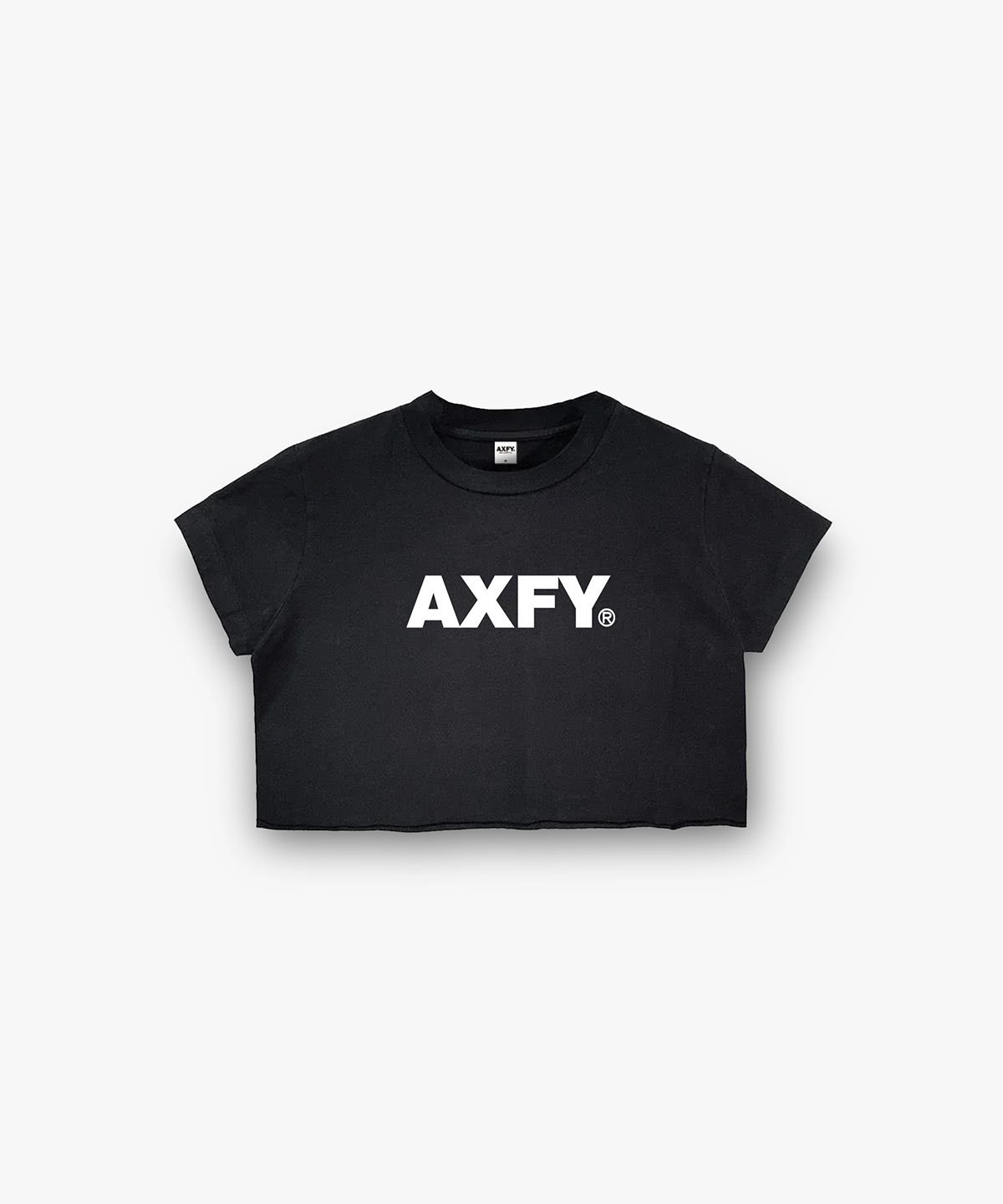 엑스파이(AXFY) 로고 크롭 반팔티셔츠 - 블랙