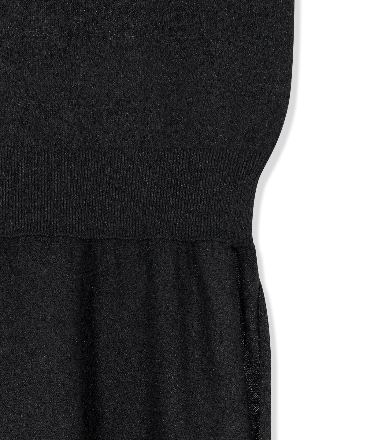 마뗑킴(MATIN KIM) LAYERED TIE HALTER NECK KNIT TOP IN BLACK