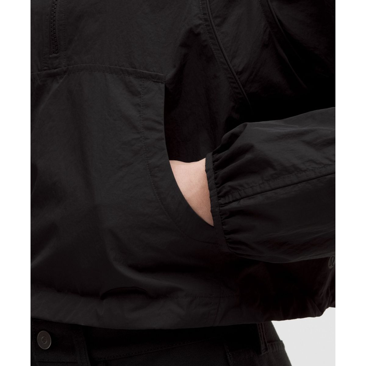 룰루레몬(LULULEMON) 스쿠바 크롭 아노락 *에볼브  BLK