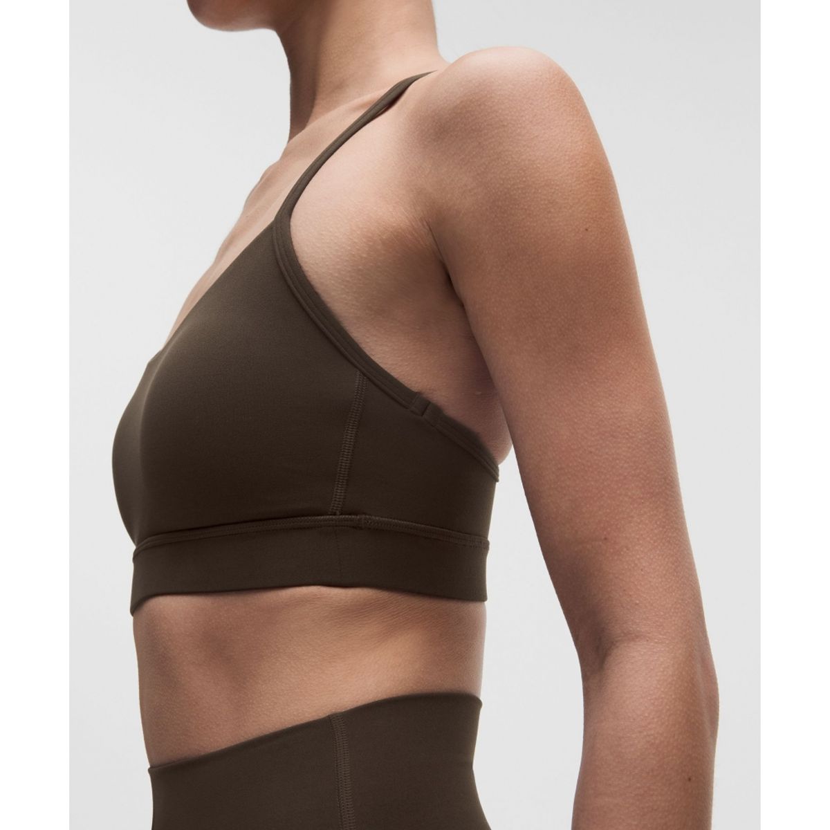 룰루레몬(LULULEMON) 플로우 Y 브라 Nulu *라이트 서포트, B C컵 아시아 핏