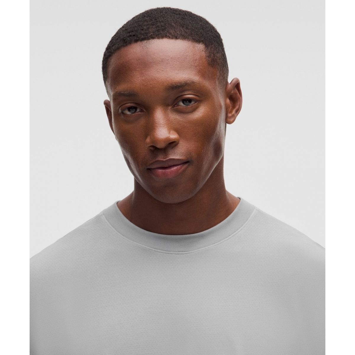 룰루레몬(LULULEMON) 이지셋 트레이닝 슬리브리스 쇼터 *워시  DWFG