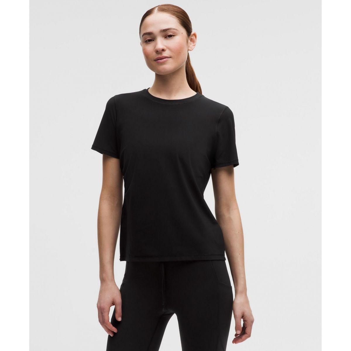 룰루레몬(LULULEMON) 사이드 루시드 러닝 숏슬리브 셔츠  BLK