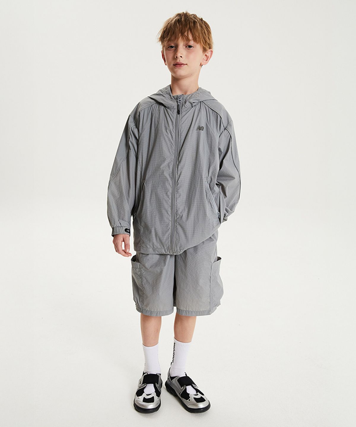 뉴발란스 키즈(NEWBALANCEKIDS) GRID PACK_아동 체크 홑겹 바람막이 NK9AG2773U15