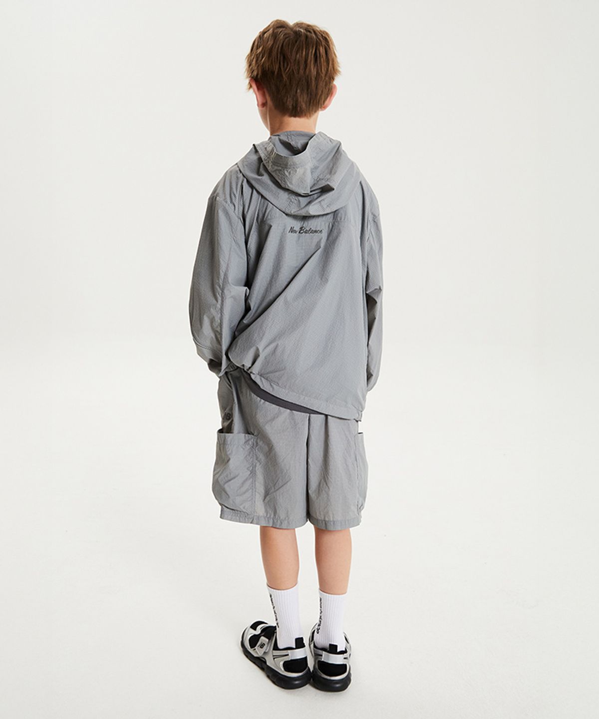 뉴발란스 키즈(NEWBALANCEKIDS) GRID PACK_아동 체크 홑겹 바람막이 NK9AG2773U15