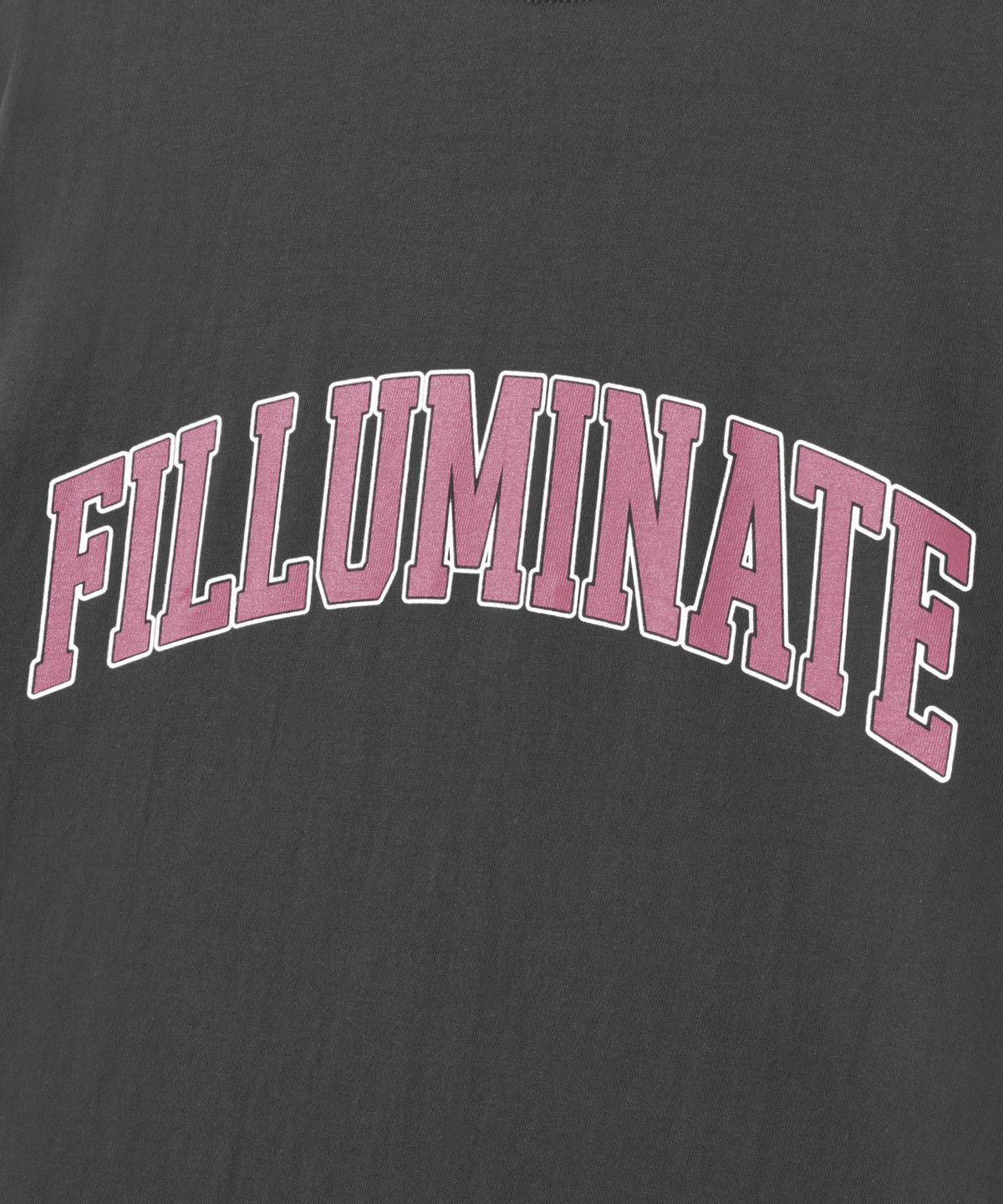 필루미네이트(FILLUMINATE) 투 톤 아치 로고 티셔츠-차콜