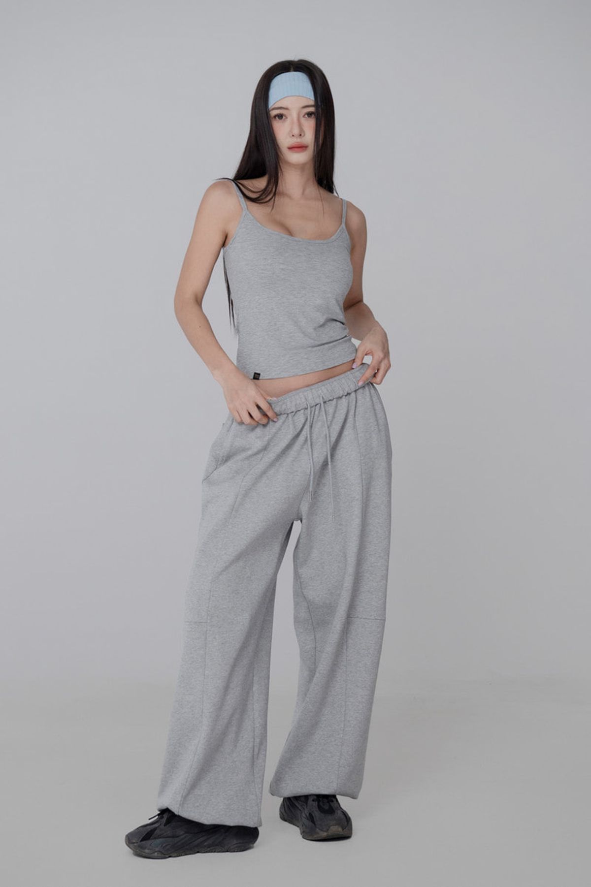 비나앤코(VINAANDCO) 겨살커버 에센셜 캐미솔 - 멜란지 그레이 (ONE SIZE)