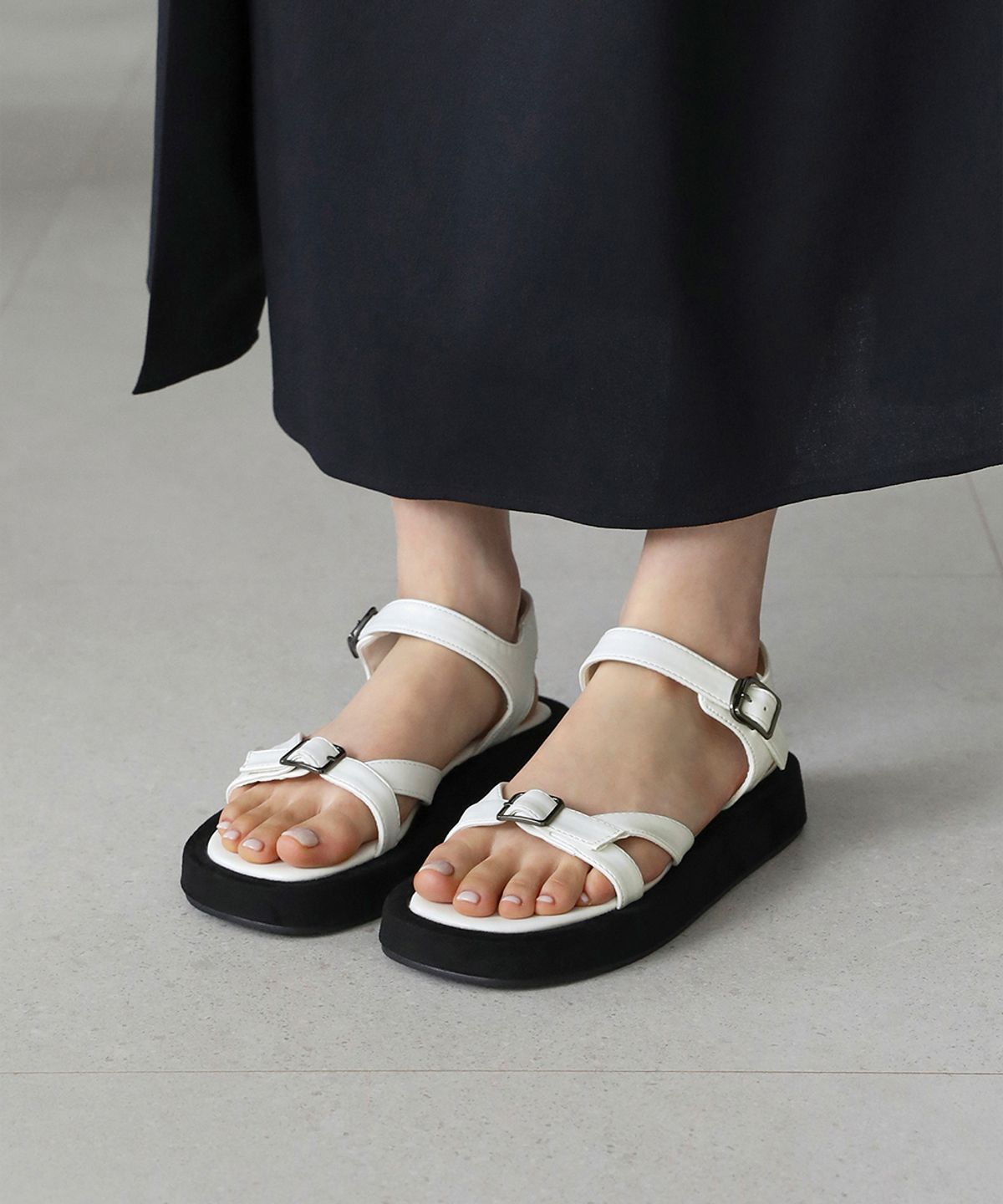 사뿐(SAPPUN) 네이즈 스트랩 플랫폼 샌들 (3cm)