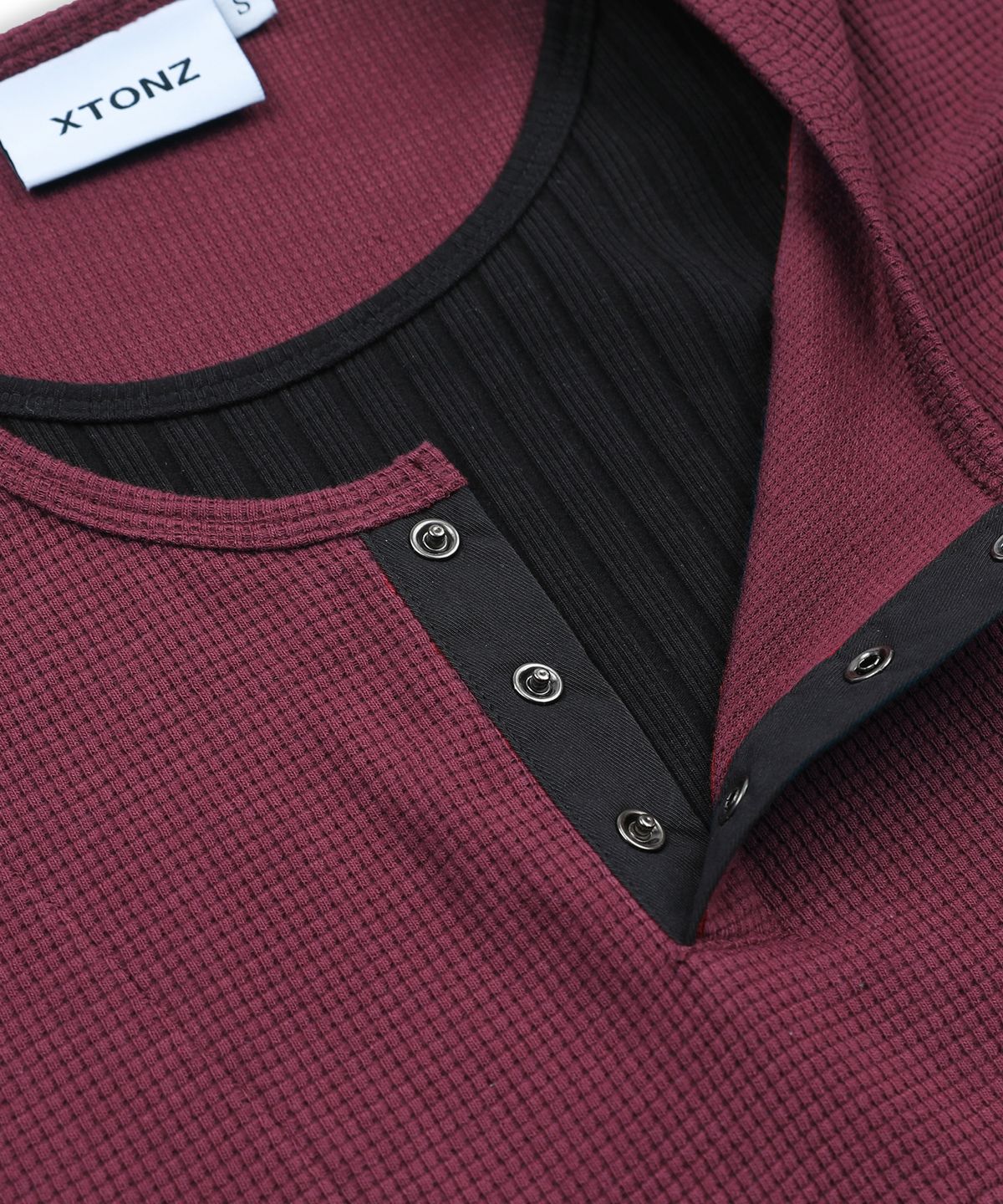 엑스톤즈(XTONZ) XTT158 레이어드 와플 헨리넥 티셔츠 (BURGUNDY)