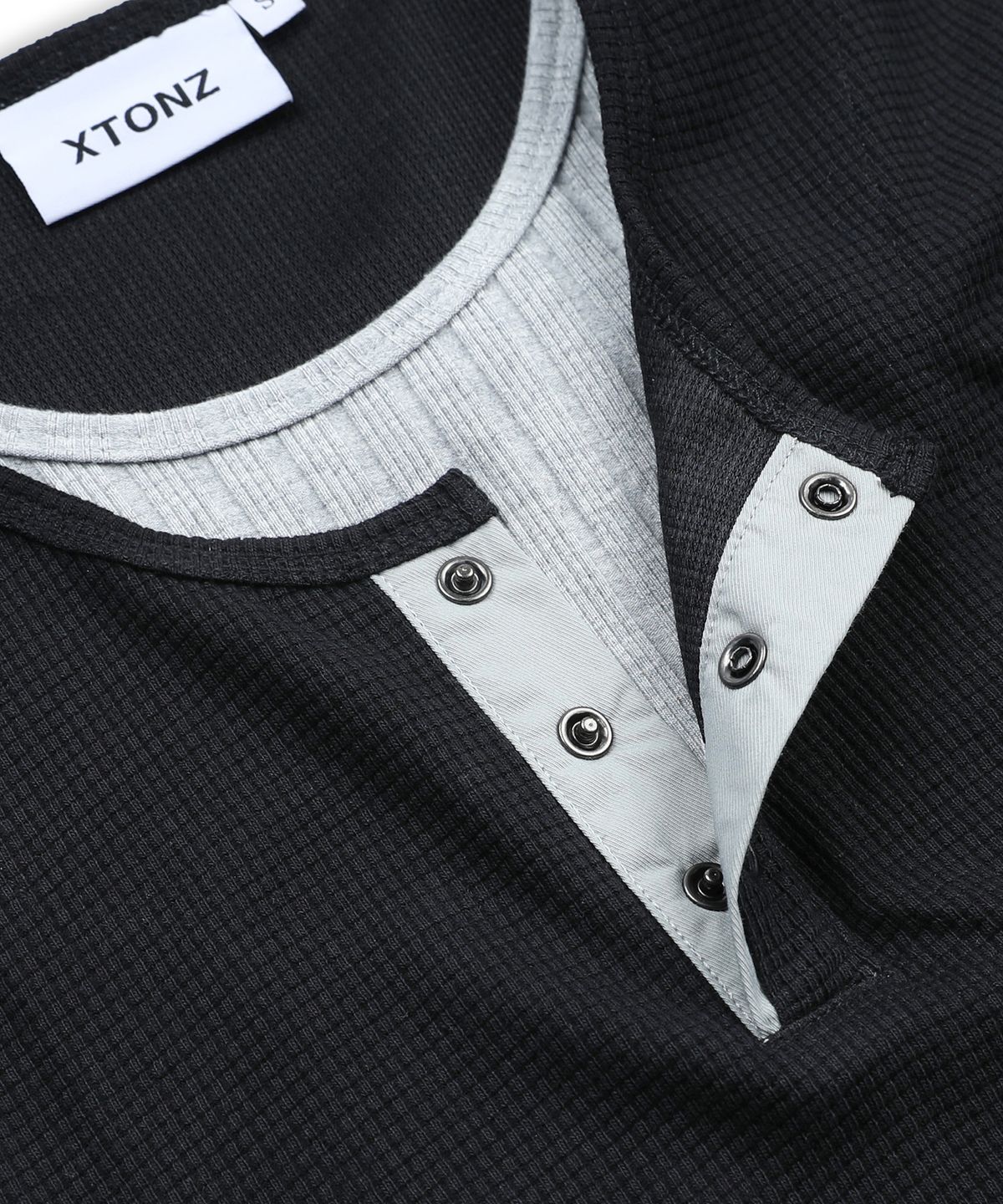 엑스톤즈(XTONZ) XTT158 레이어드 와플 헨리넥 티셔츠 (BLACK)