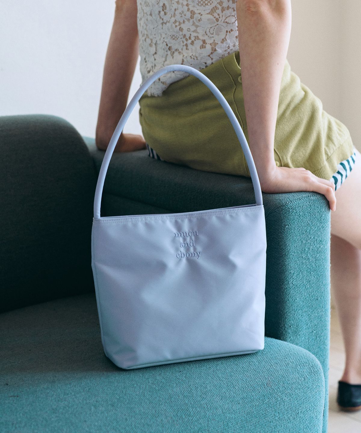 무쿠앤에보니(MUCU AND EBONY) Nearest Bag _ Lavender Blue