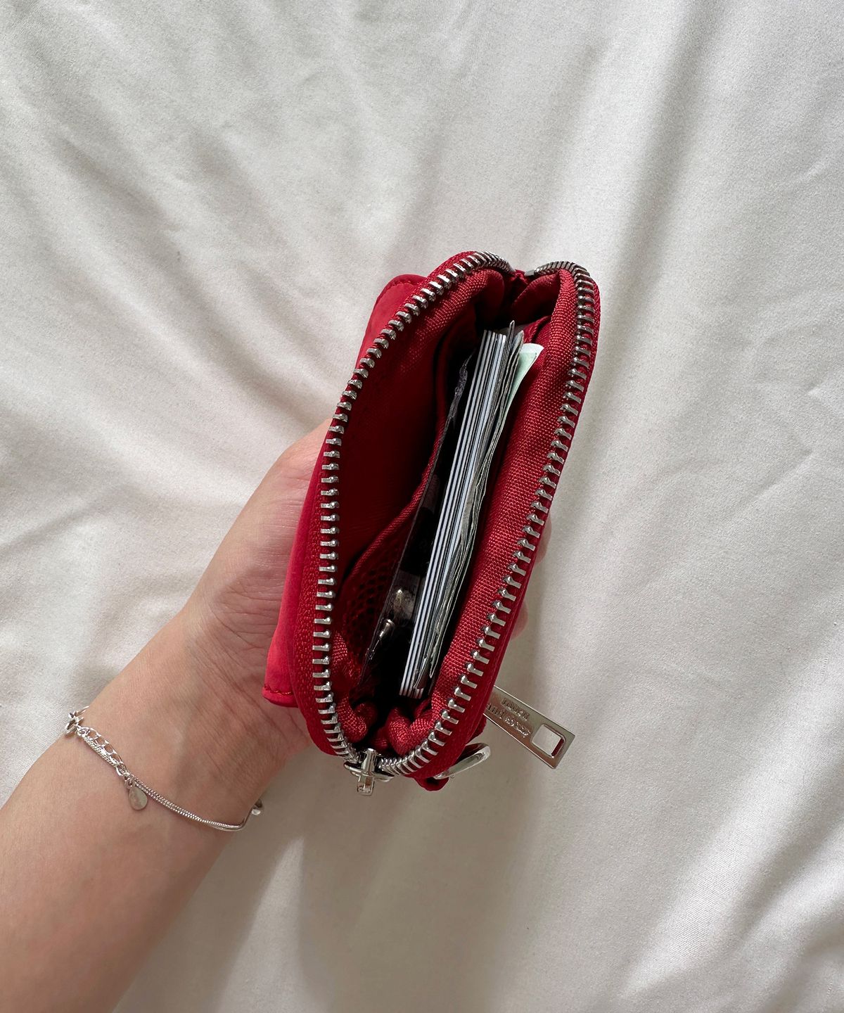 무쿠앤에보니(MUCU AND EBONY) Comfy Wallet Keyring _ Tomato Red