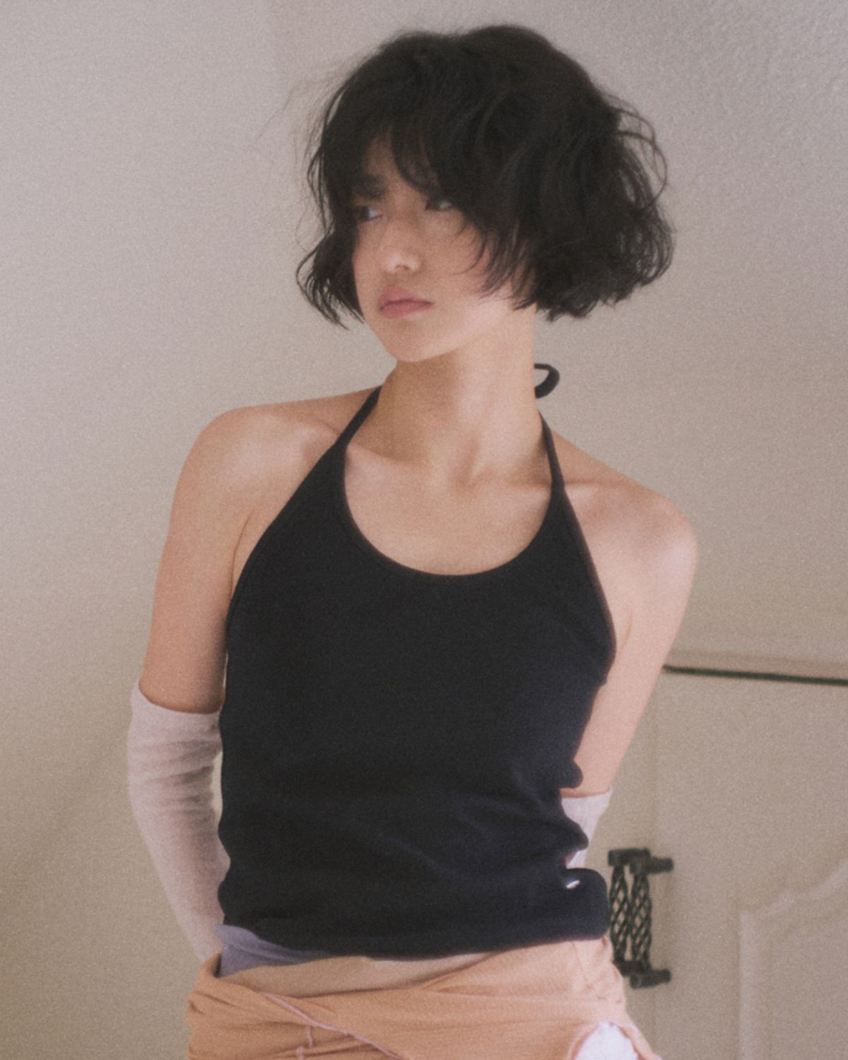 엣프터(8FTER) 홀터넥 백리스 브라탑 - 2Colors