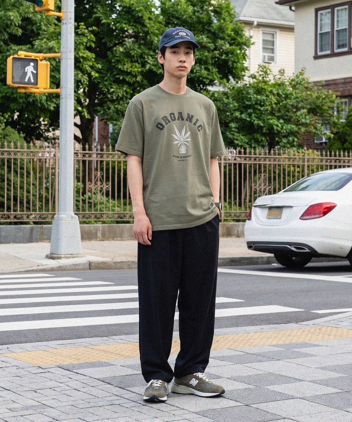 모더먼트(MODERMENT) 노멀오버핏 오가닉 반팔 티셔츠 [블랙]