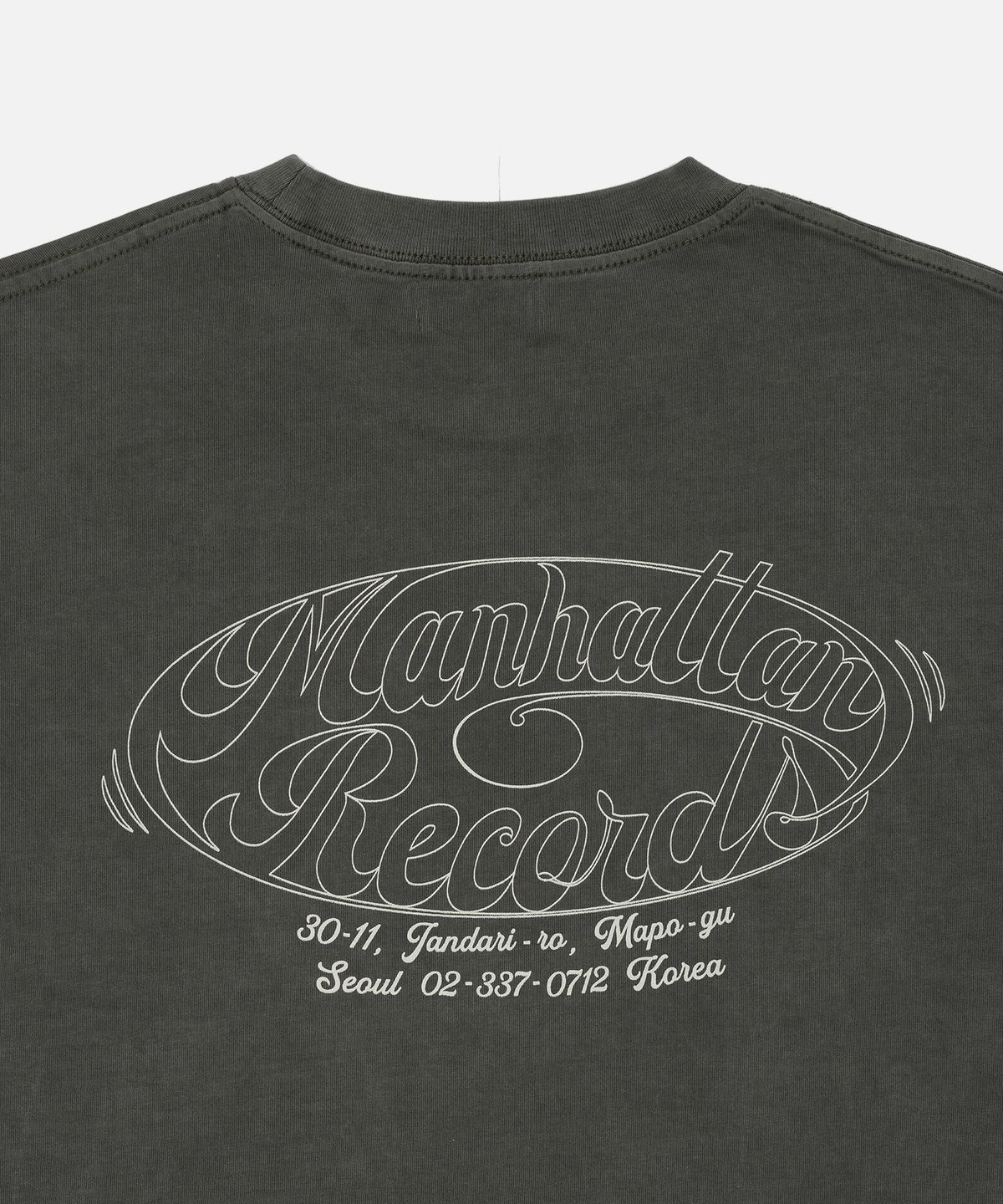 맨하탄레코즈(MANHATTAN RECORDS) MR Pigment Round Logo Tee - Olive