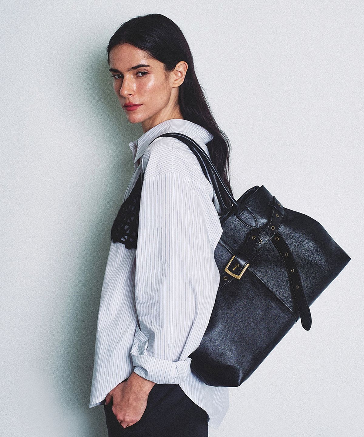 넛넛(NUTNUT) Belt Strap Shoulder Bag - BLACK