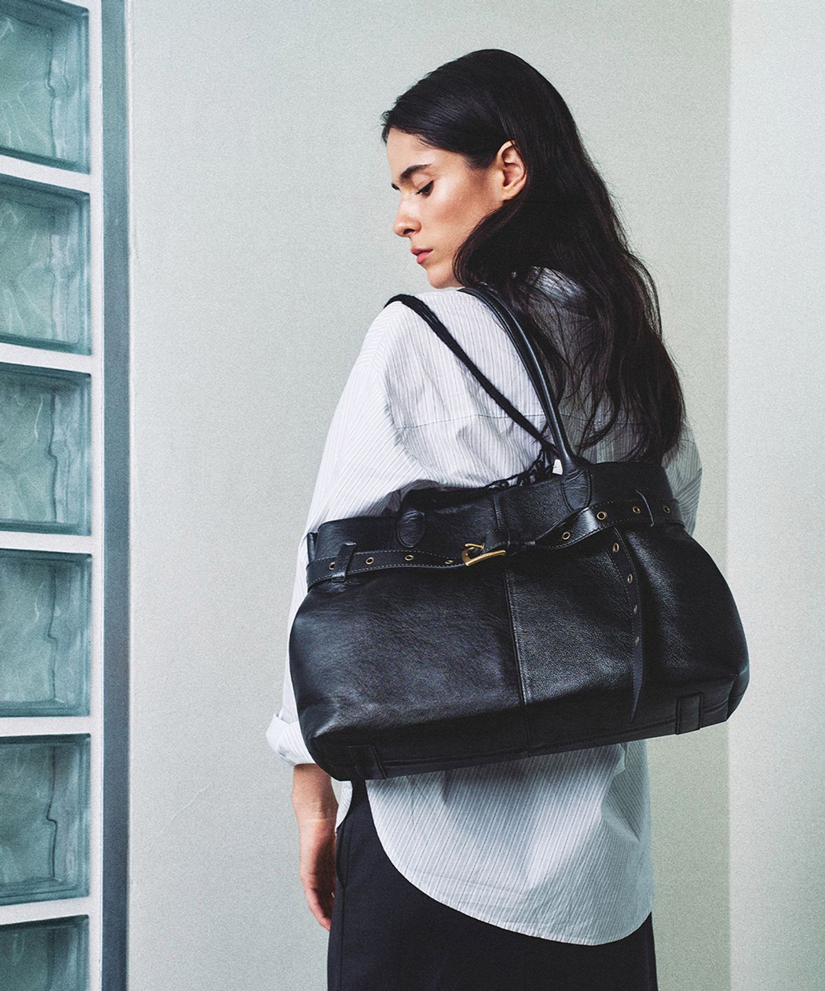 넛넛(NUTNUT) Belt Strap Shoulder Bag - BLACK