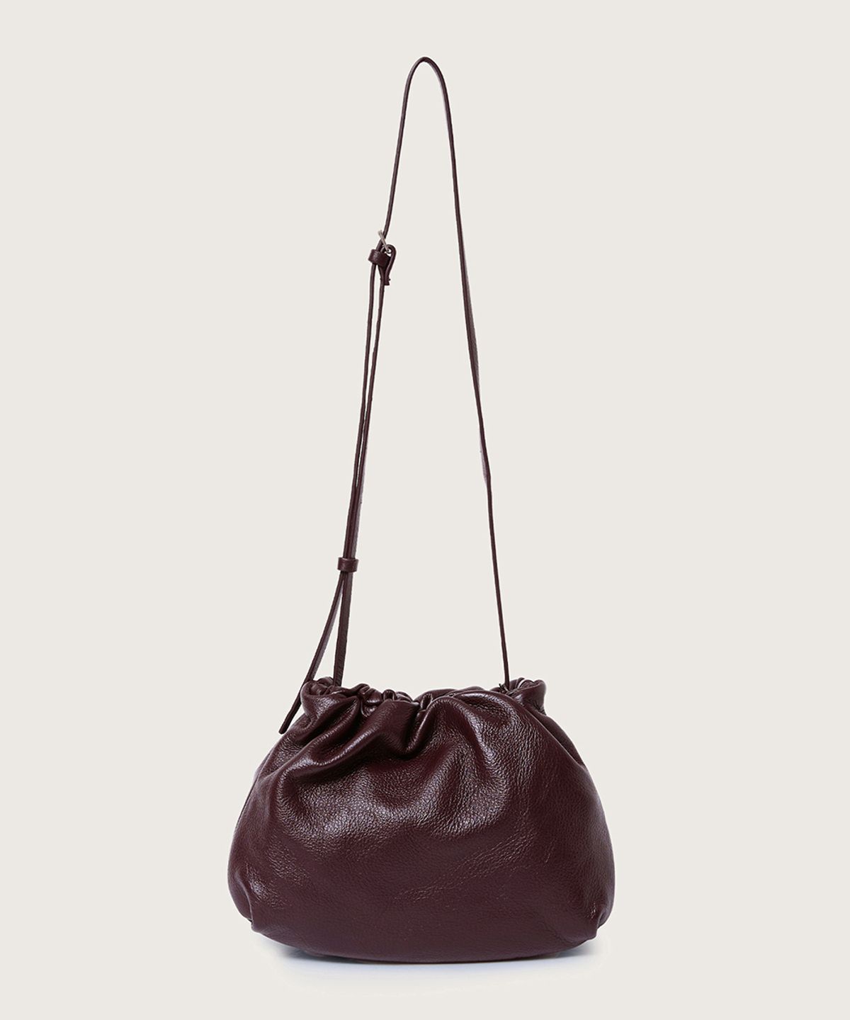 넛넛(NUTNUT) Soft Shirring Bag - BROWN