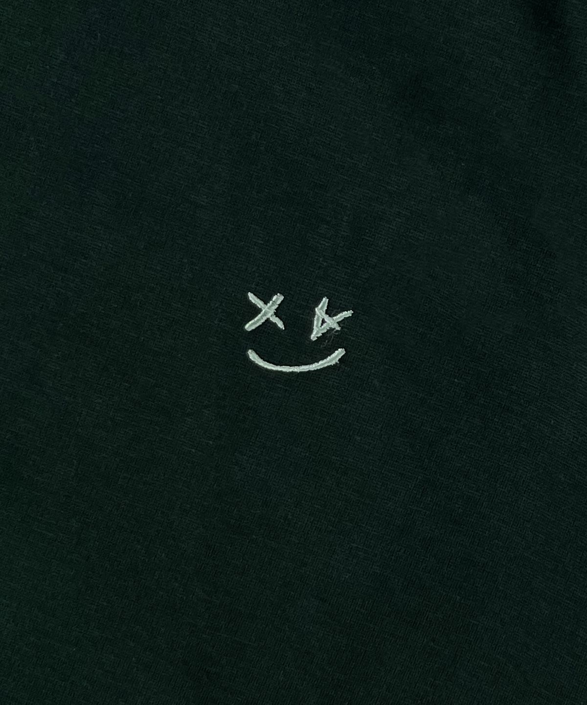 어노이드(ANNOYED) 스마일 로고 반팔티 LQ7TU436_DARK GREEN