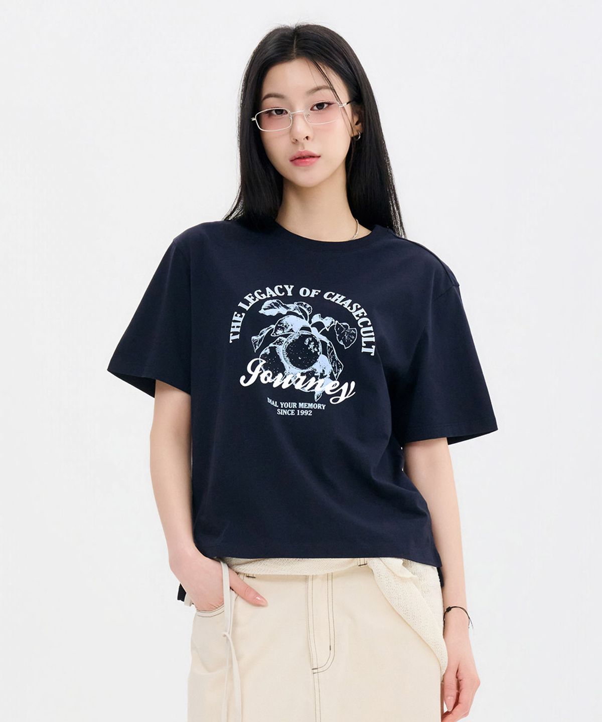 체이스컬트(CHASECULT) 여성 과일 드로잉 반팔 티셔츠-FBZG5852C04