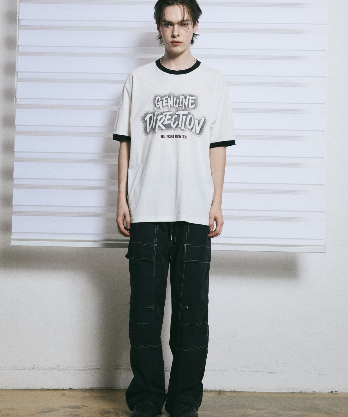 벙커버스터(BUNKERBUSTER) 타이포 그래픽 링거 반팔티 MQ2TU258_OFF WHITE