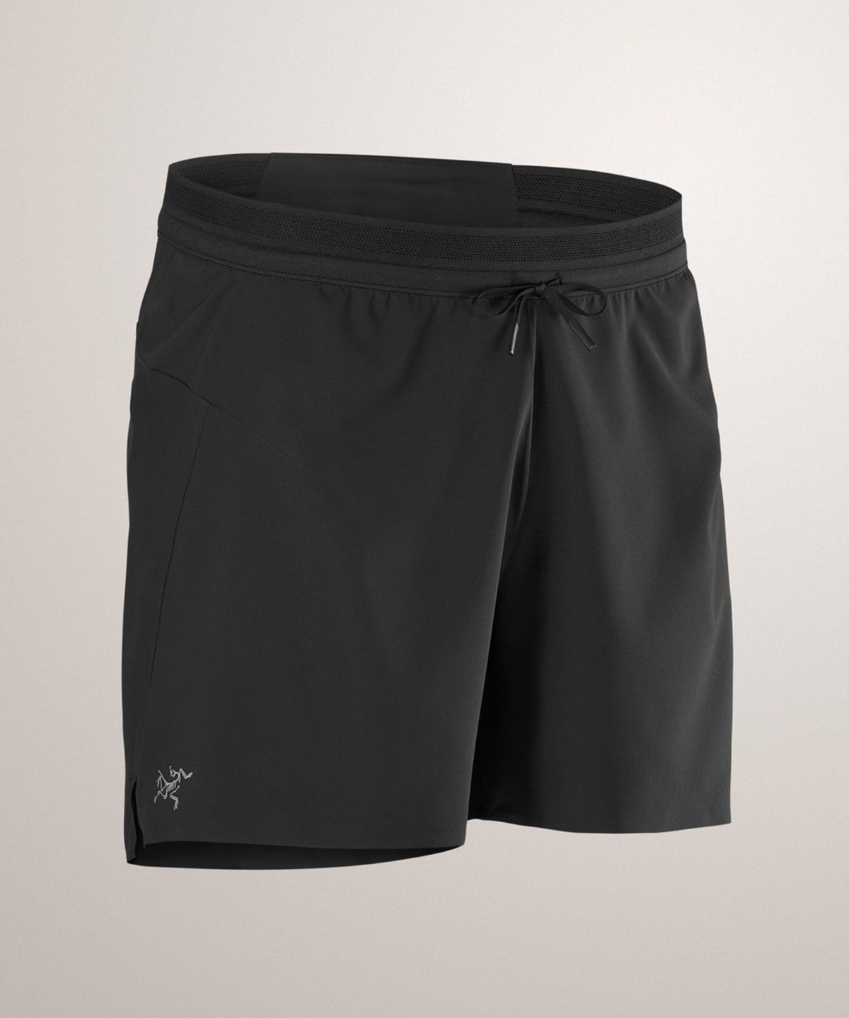 아크테릭스(ARCTERYX) 노반 쇼츠 5인치 남성 - BLACK / APQSM10614