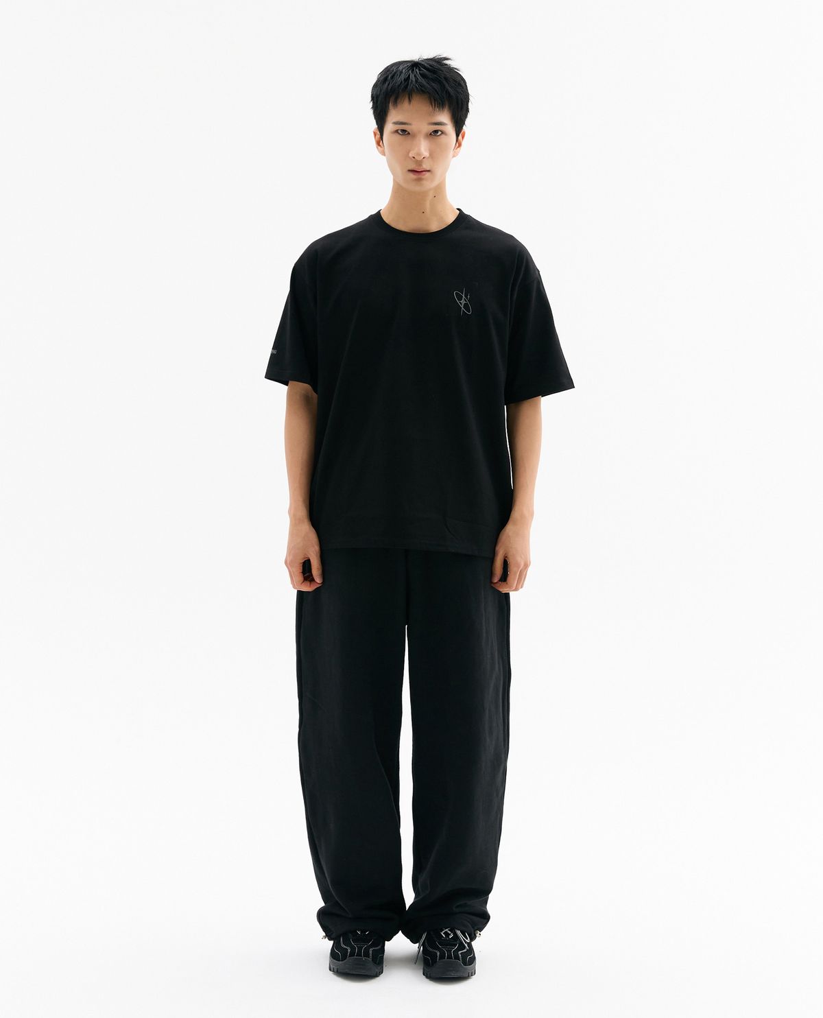 블루잉(BLUEING) BLUEING SCOTCH SIMBOL LOGO TEE [WHITE, BLACK]