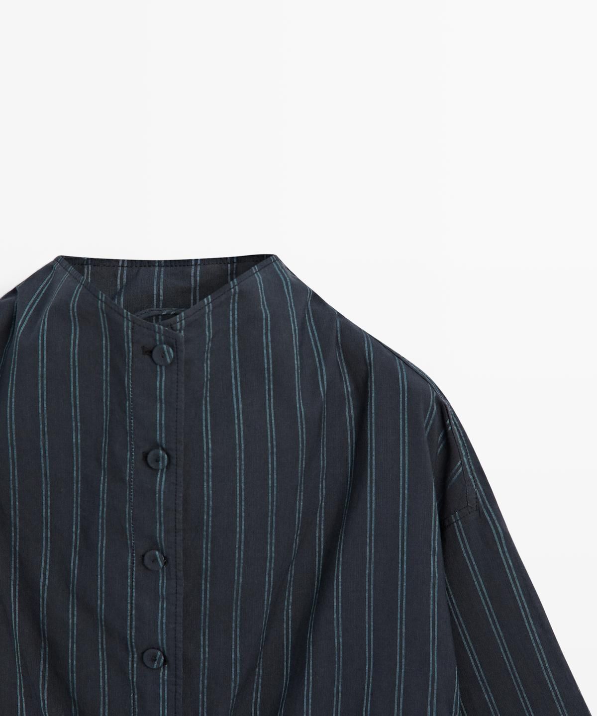 마시모두띠(MASSIMO DUTTI) 스트라이프 하이넥 봄버 자켓
