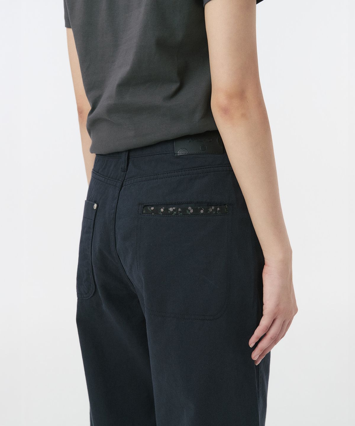 오헤시오(OHESHIO) STRAIGHT COLOR COTTON PANTS, NAVY