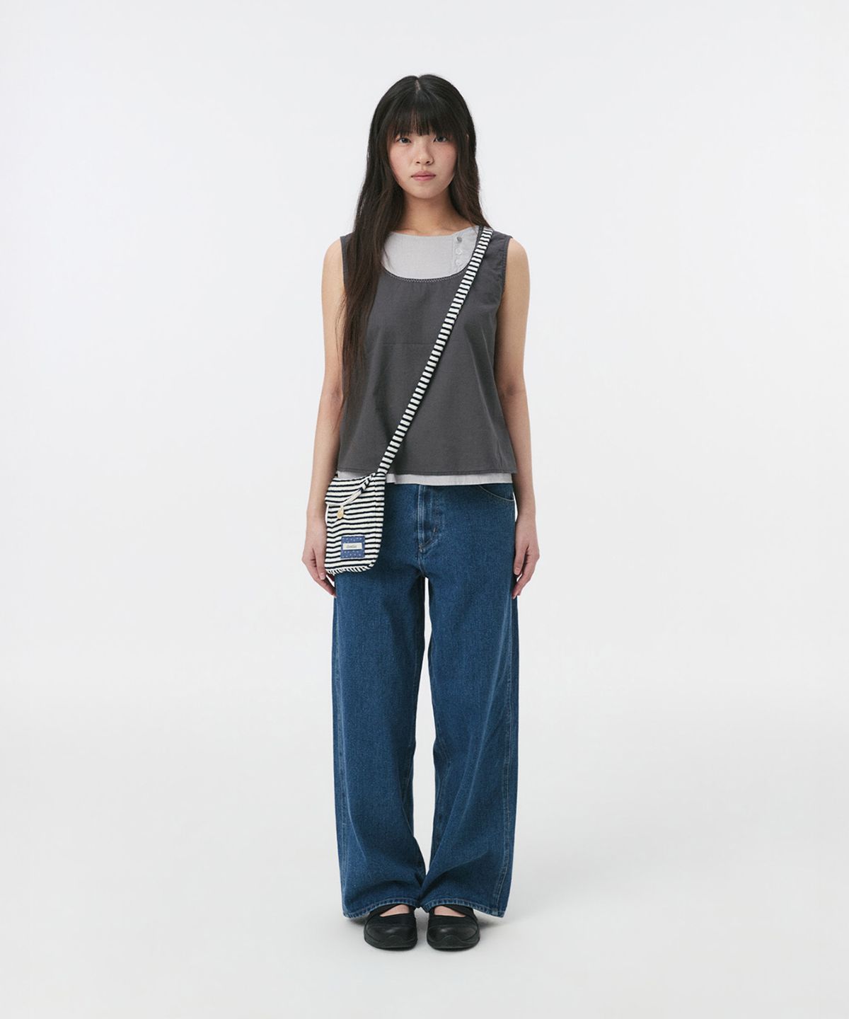 오헤시오(OHESHIO) BUTTON LAYERED SLEEVELESS BLOUSE, CHARCOAL