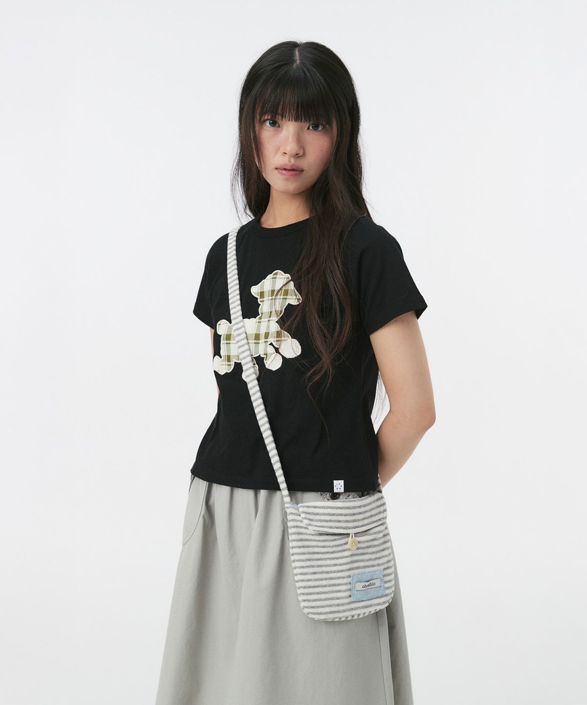 오헤시오(OHESHIO) LITTLE SHEEP PATCH T-SHIRT, BLACK