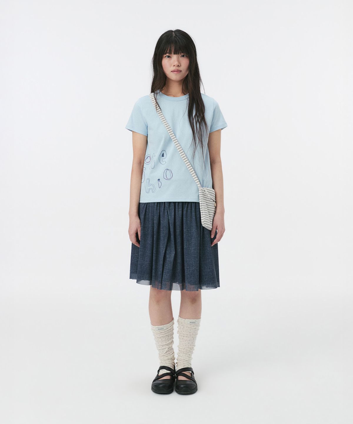 오헤시오(OHESHIO) CRAYON LOGO GRAPHIC T-SHIRT, SKY BLUE